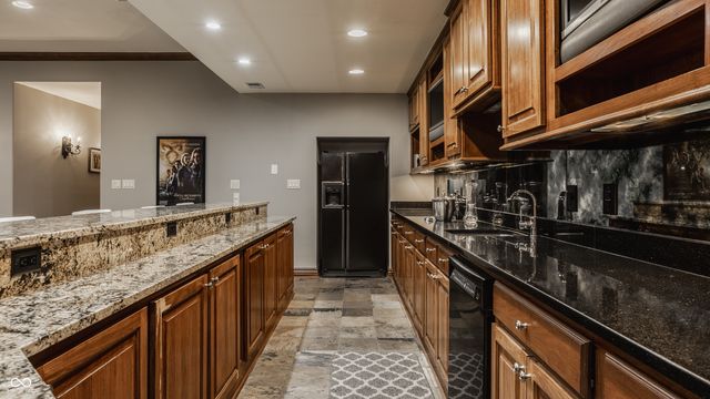 12862 Horseferry Road, Carmel, IN 46032