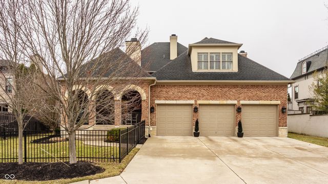 12862 Horseferry Road, Carmel, IN 46032