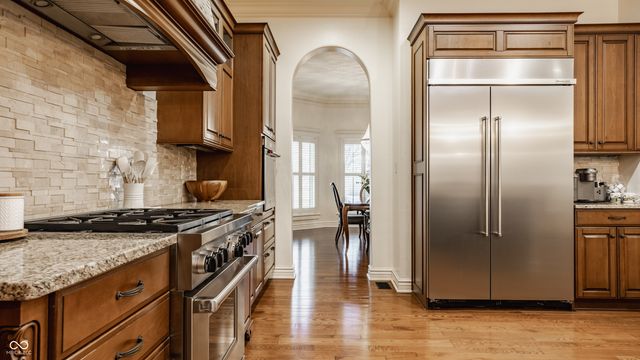 12862 Horseferry Road, Carmel, IN 46032