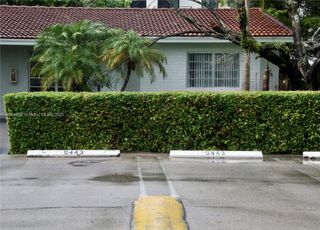 9443 SW 174th St 9443, Palmetto Bay, FL 33157