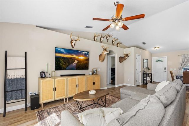 2526 CHESTER AVENUE, New Smyrna Beach, FL 32168