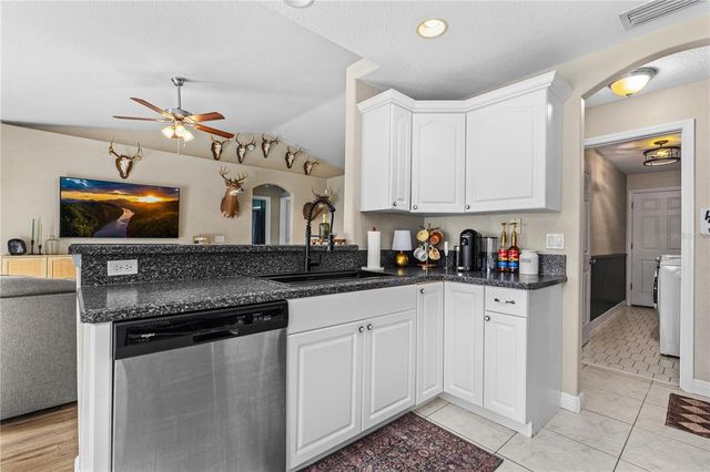 2526 CHESTER AVENUE, New Smyrna Beach, FL 32168