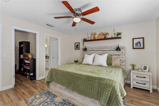 2526 CHESTER AVENUE, New Smyrna Beach, FL 32168