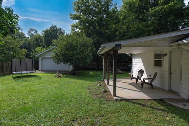 407 W Lomar Avenue, Carlisle, OH 45005