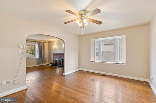 5528 CLIFTON AVE, Baltimore, MD 21207