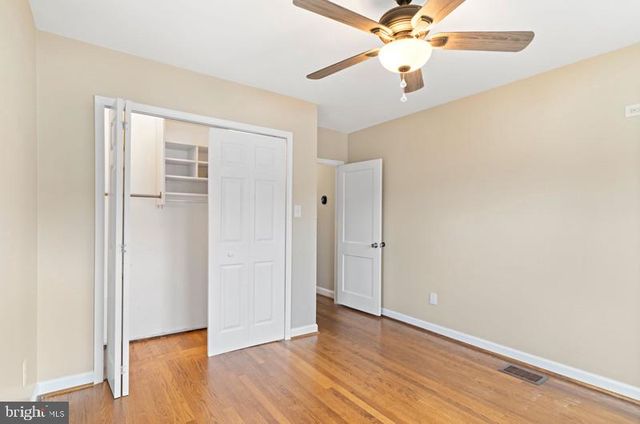 5528 CLIFTON AVE, Baltimore, MD 21207