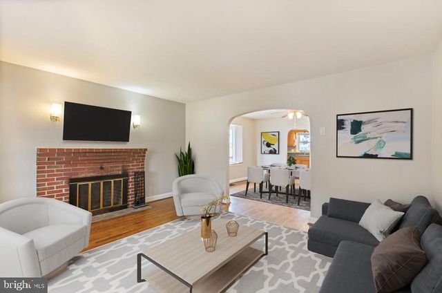 5528 CLIFTON AVE, Baltimore, MD 21207