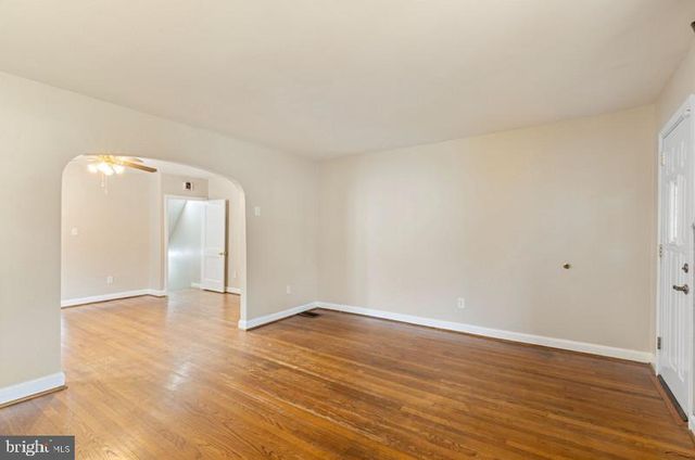 5528 CLIFTON AVE, Baltimore, MD 21207