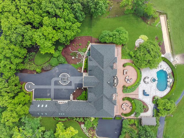 19802 Dunham Road, Woodstock, IL 60098