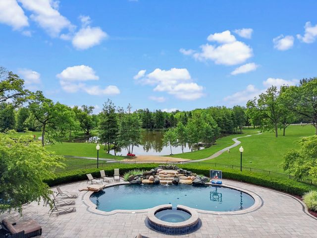 19802 Dunham Road, Woodstock, IL 60098
