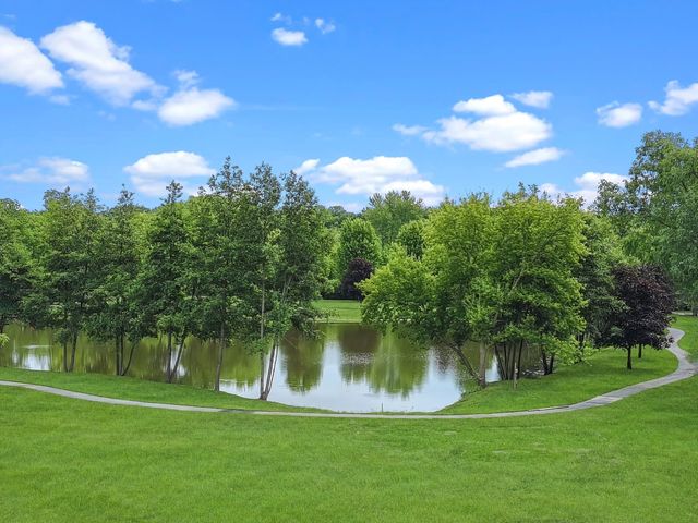 19802 Dunham Road, Woodstock, IL 60098