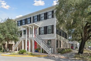 554 E McDonough Street, Savannah, GA 31401