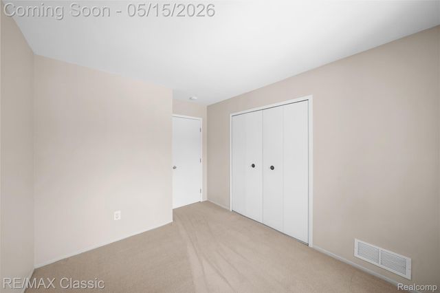 7362 Manor Circle 203, Westland, MI 48185