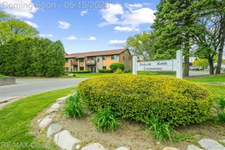 7362 Manor Circle 203, Westland, MI 48185