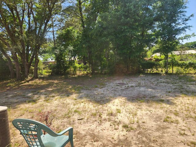 24 NW Robinwood Drive, Fort Walton Beach, FL 32548
