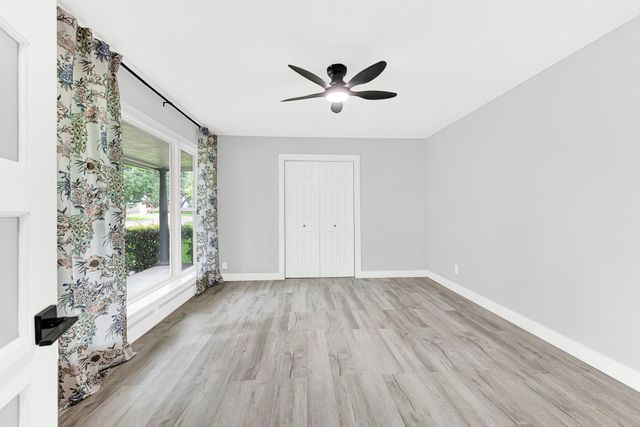 5821 Clendenin Avenue, Dallas, TX 75228