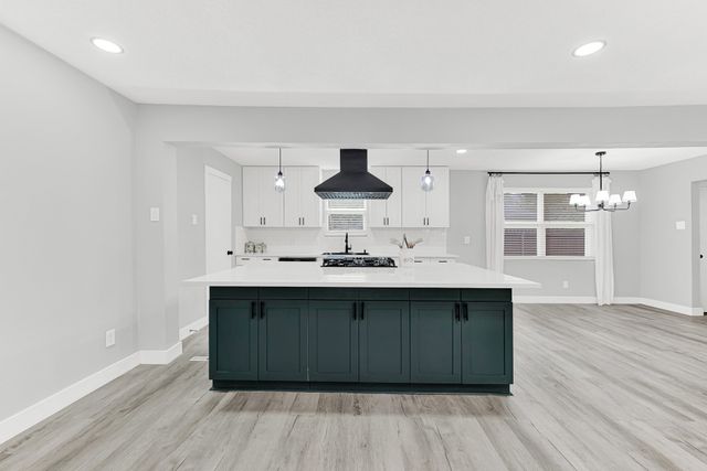 5821 Clendenin Avenue, Dallas, TX 75228