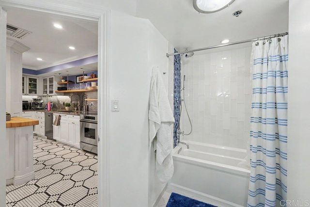 702 Ash Street 105, San Diego, CA 92101
