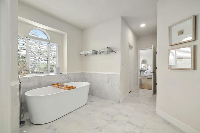 408 Morning Cloud ST, Lakeway, TX 78734