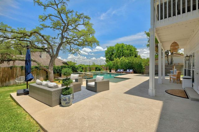 408 Morning Cloud ST, Lakeway, TX 78734