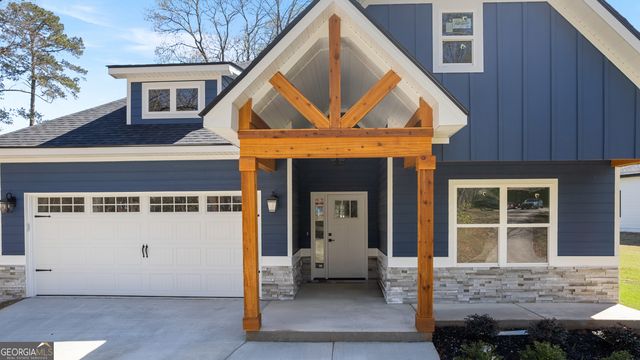 110 Friar Tuck Avenue, Warner Robins, GA 31088