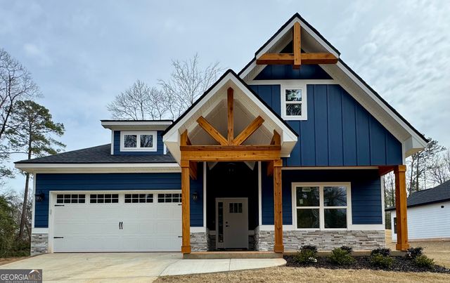 110 Friar Tuck Avenue, Warner Robins, GA 31088