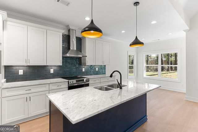 110 Friar Tuck Avenue, Warner Robins, GA 31088