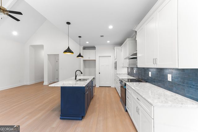 110 Friar Tuck Avenue, Warner Robins, GA 31088