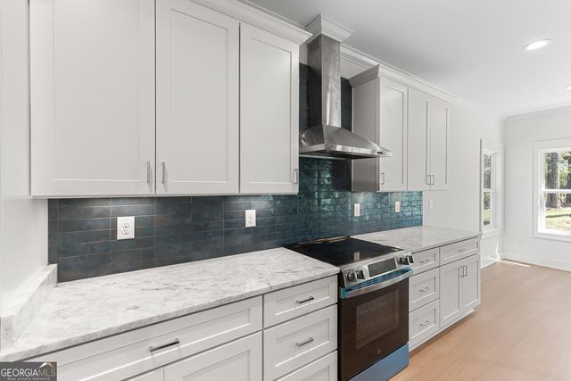 110 Friar Tuck Avenue, Warner Robins, GA 31088