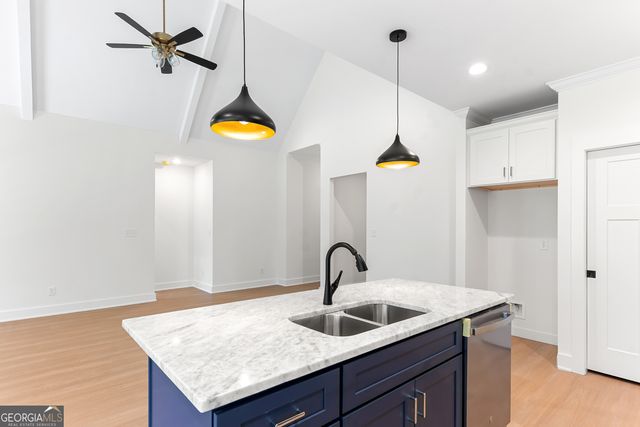 110 Friar Tuck Avenue, Warner Robins, GA 31088