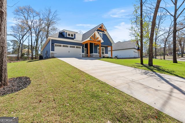 110 Friar Tuck Avenue, Warner Robins, GA 31088