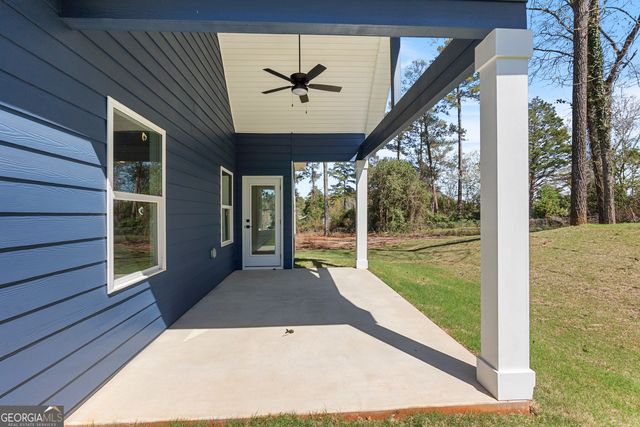 110 Friar Tuck Avenue, Warner Robins, GA 31088