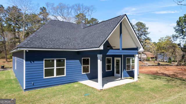 110 Friar Tuck Avenue, Warner Robins, GA 31088