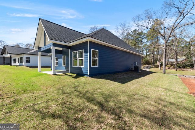 110 Friar Tuck Avenue, Warner Robins, GA 31088