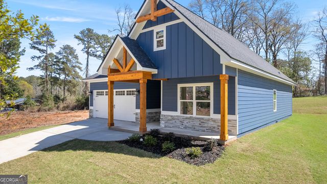 110 Friar Tuck Avenue, Warner Robins, GA 31088