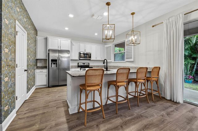 5833 PUMMELO LANE, Seminole, FL 33772