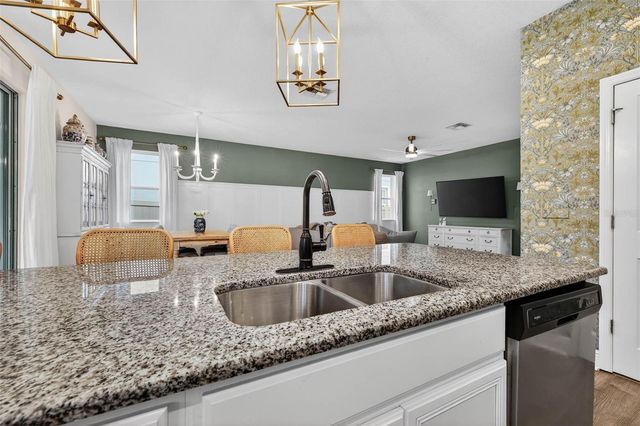 5833 PUMMELO LANE, Seminole, FL 33772