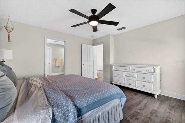 5833 PUMMELO LANE, Seminole, FL 33772