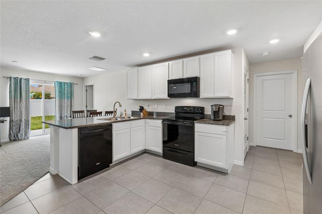 10208 GOLDEN LIGHT COURT, Riverview, FL 33578