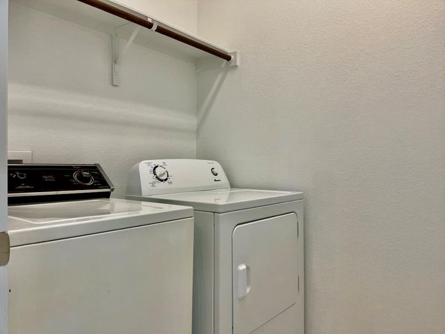 18005 Pomelo LN A, Pflugerville, TX 78660