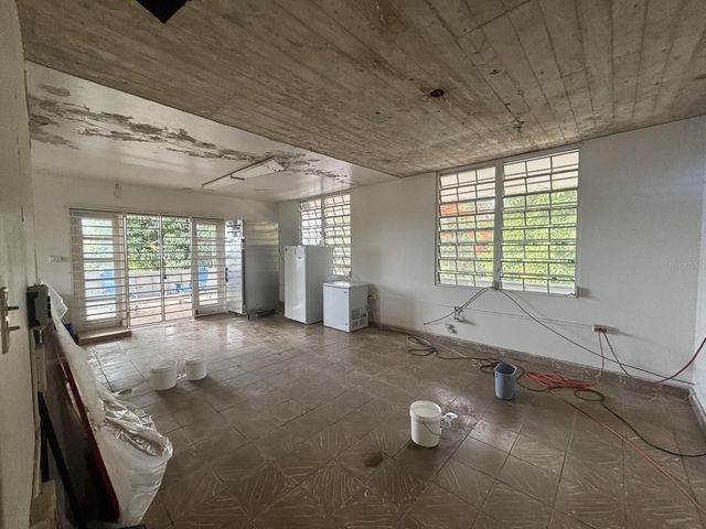 176 CARR 176 KM 5.2, San Juan, PR 00926