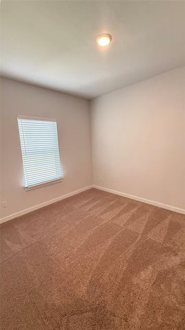 83 Hereford LOOP, Hutto, TX 78634