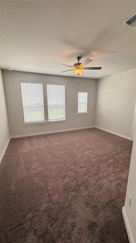 83 Hereford LOOP, Hutto, TX 78634