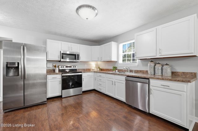 2734 Fleming Ave, Louisville, KY 40206