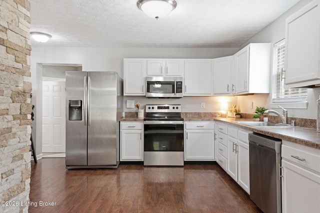 2734 Fleming Ave, Louisville, KY 40206
