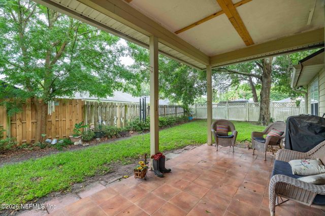 1940 SWEET OLIVE Court, Jacksonville, FL 32218