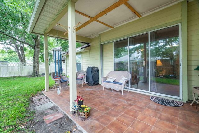 1940 SWEET OLIVE Court, Jacksonville, FL 32218