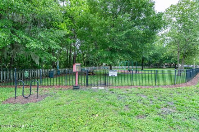 1940 SWEET OLIVE Court, Jacksonville, FL 32218