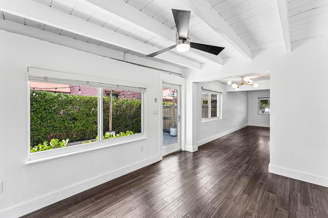 2105 N Federal Highway, Lake Worth Beach, FL 33460