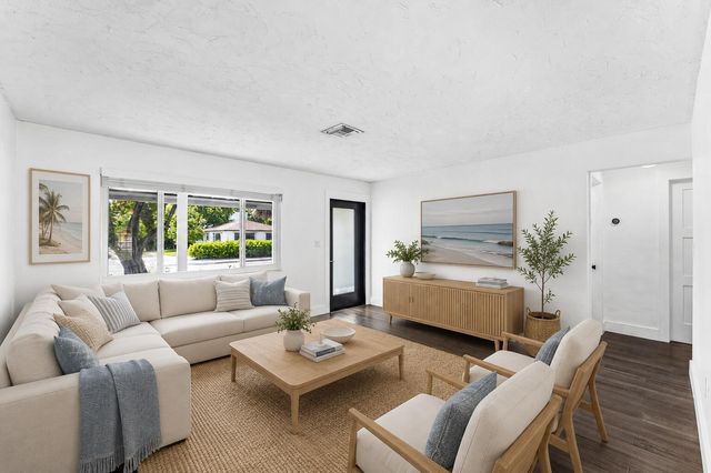 2105 N Federal Highway, Lake Worth Beach, FL 33460